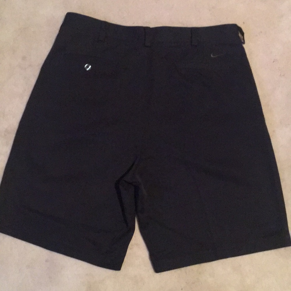 Men’s Black Nike DRI FIT Golf Short Size 34